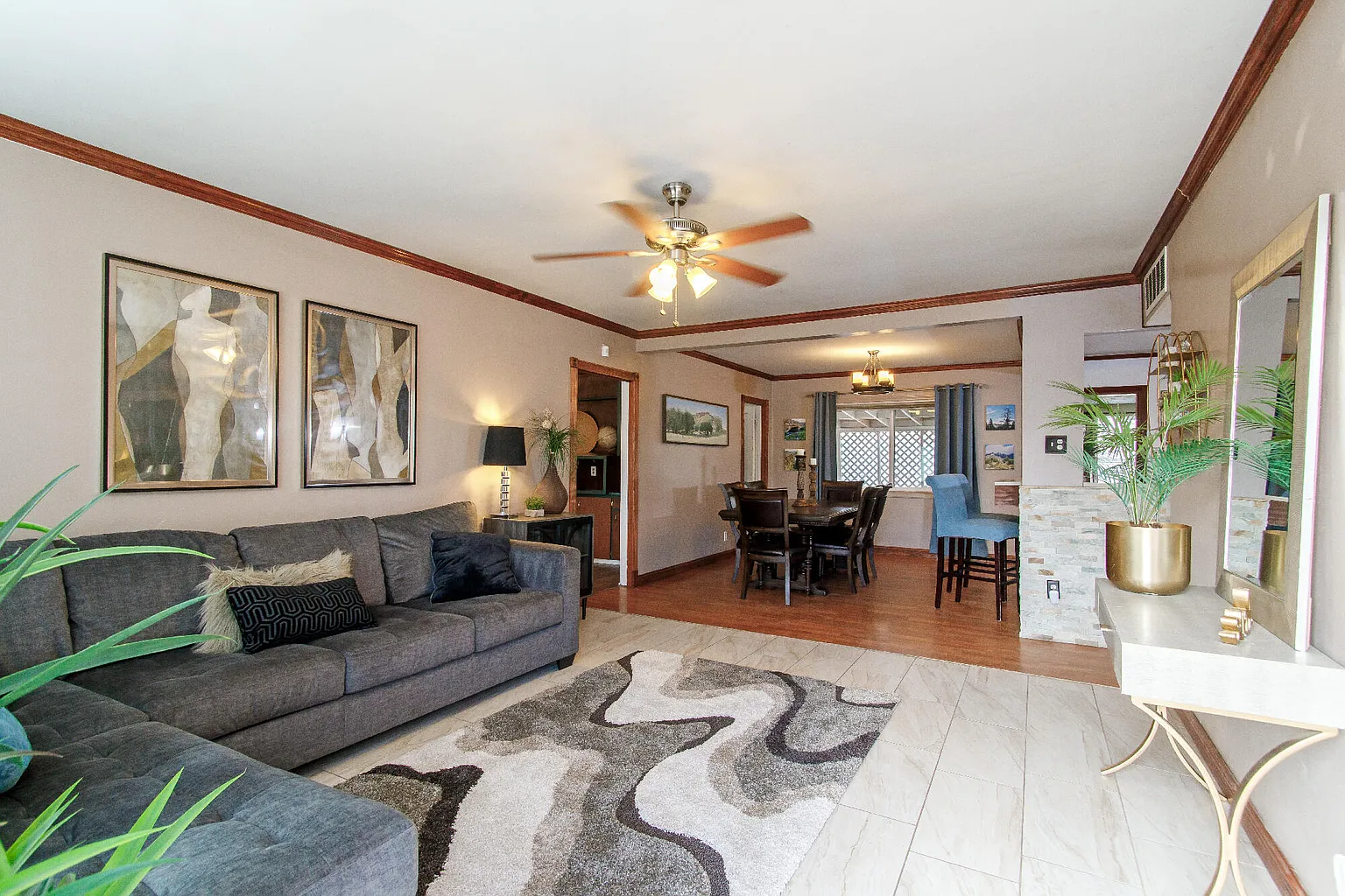 c2beb3907e570cd4da5ec0aa564677d4-uncropped_scaled_within_1536_1152