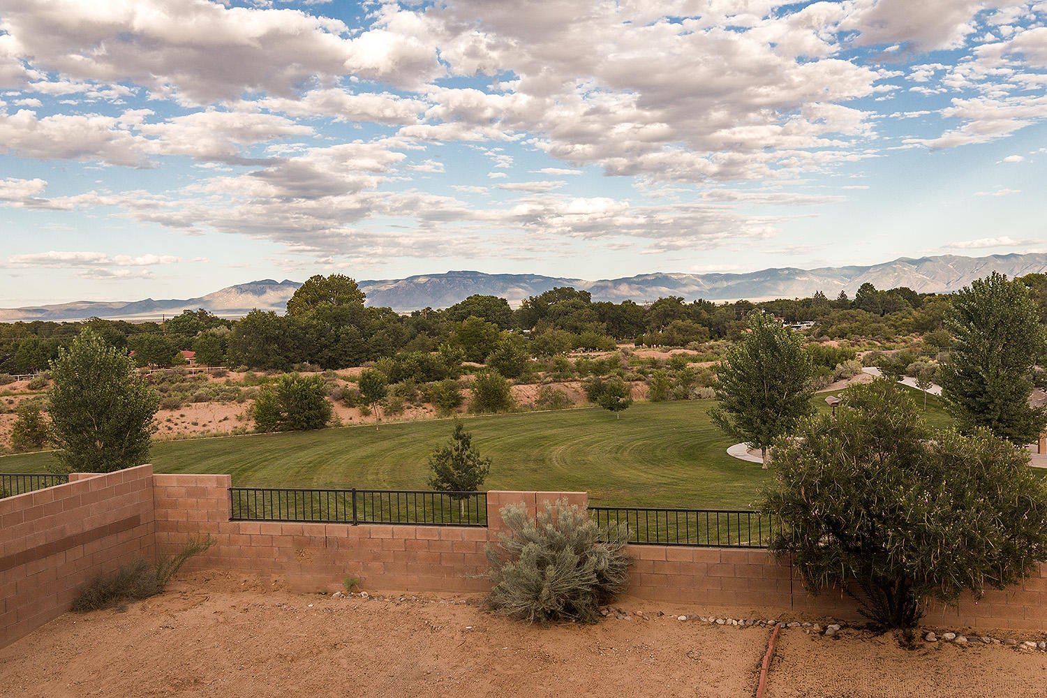 20170818201821359523000000-o