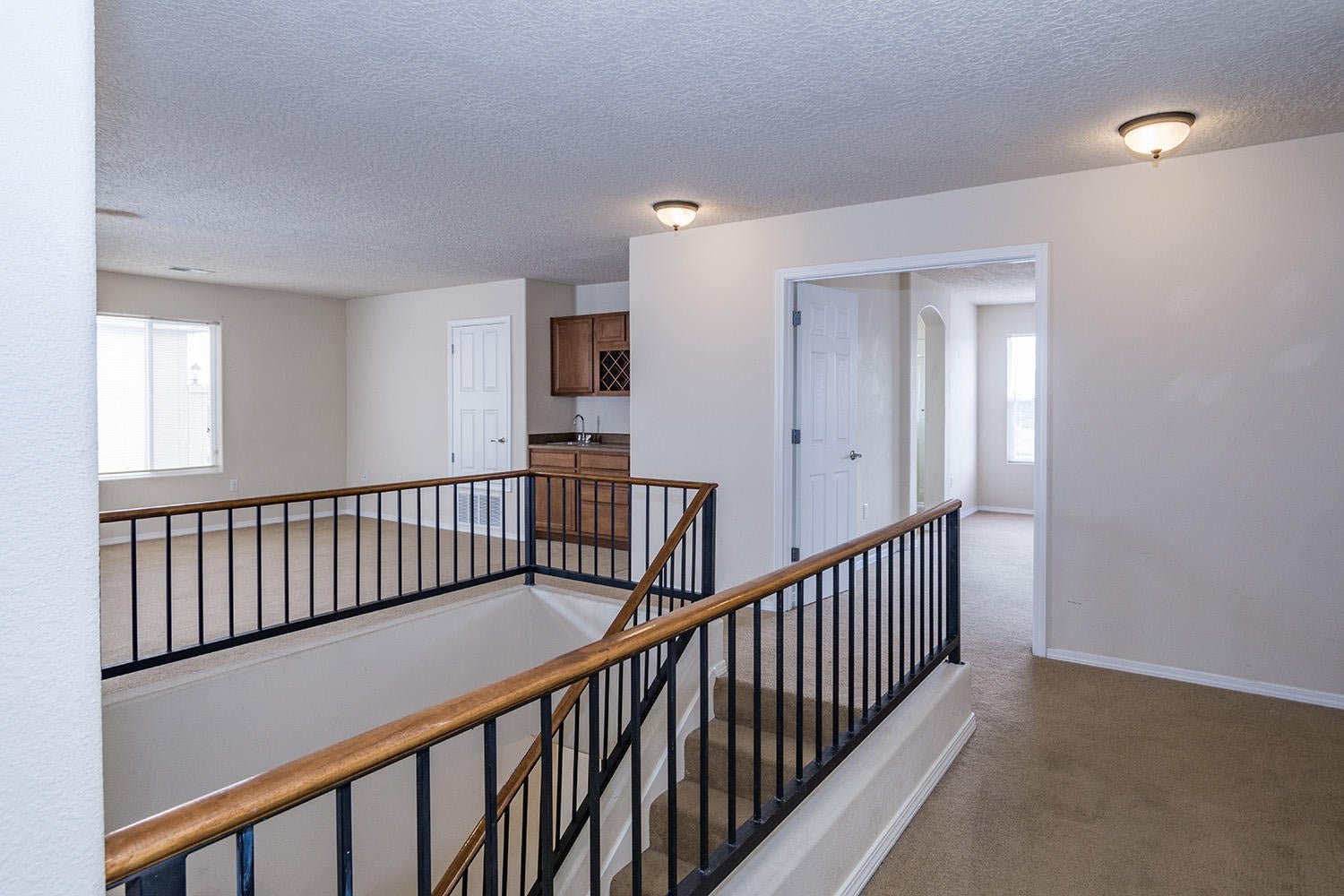 20170915185401685365000000-o