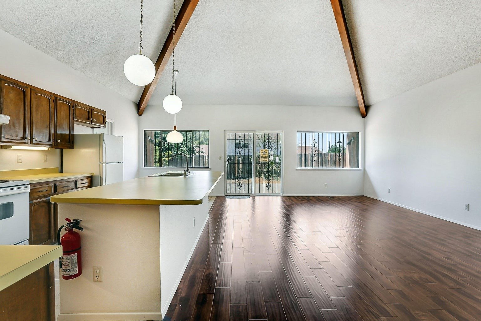 WhatsApp Image 2026-01-14 at 17.11.31 (1)